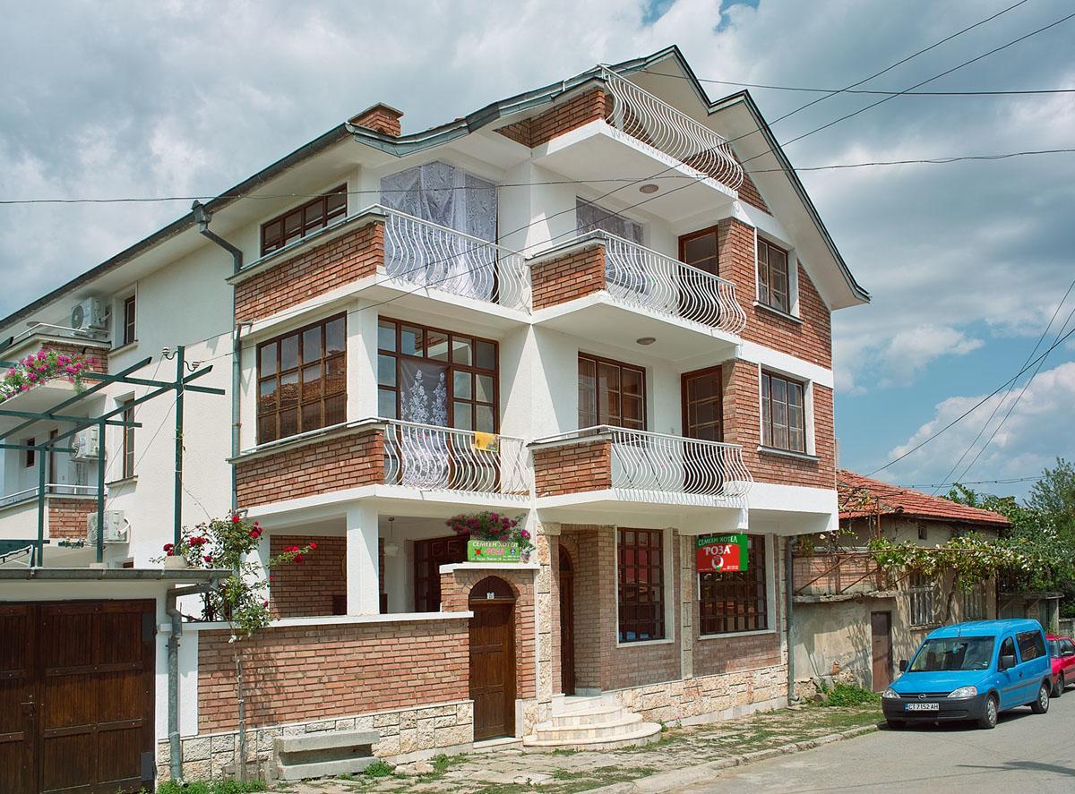 Family Hotel Rose Paweł Banja Zewnętrze zdjęcie