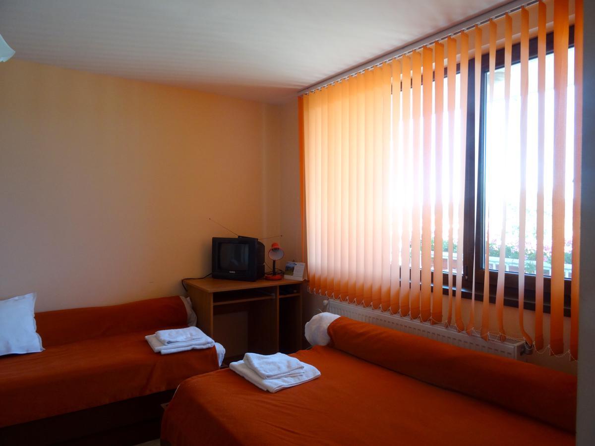 Family Hotel Rose Paweł Banja Zewnętrze zdjęcie
